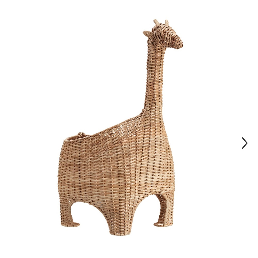 Giraffe storage basket